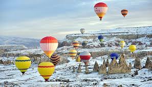 Mengenal Cappdocia Tarif Naik Tempat Balon Udara di Turki